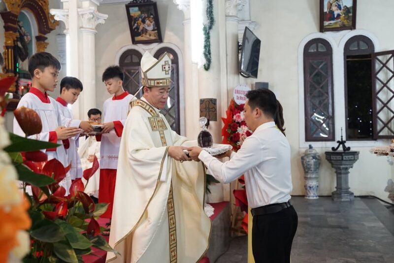 fb-1578851229095483_1270262928478279