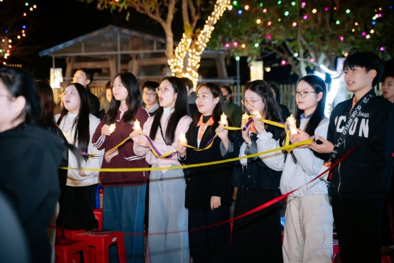 fb-285328895298373_868912272544356