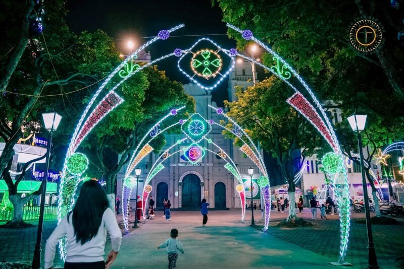 fb-732768673513037_1176358124621070