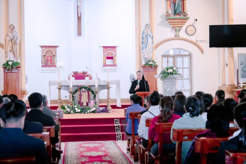 fb-426093730830355_1296052195890446