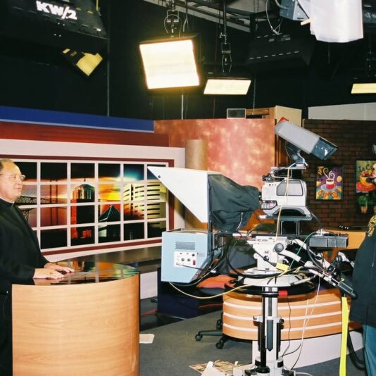 fb-147325878647167_1278693780963222