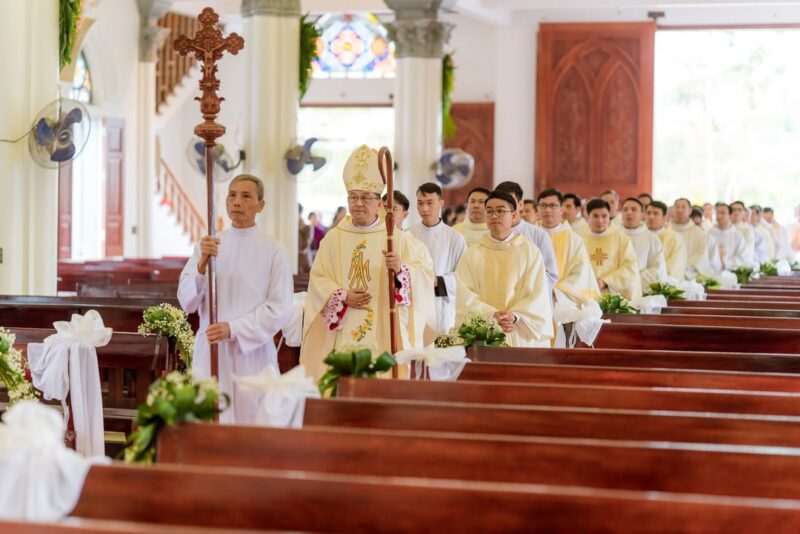 fb-732768673513037_1176812261242323