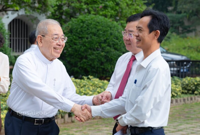 fb-1407235966182611_1174753541468680