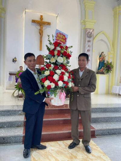 fb-104570015177619_885441593991588