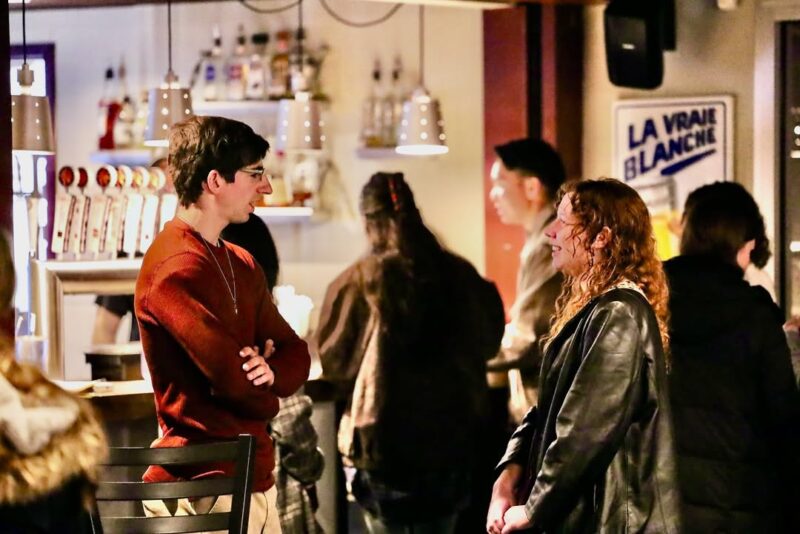 fb-109206489123636_867239772618652