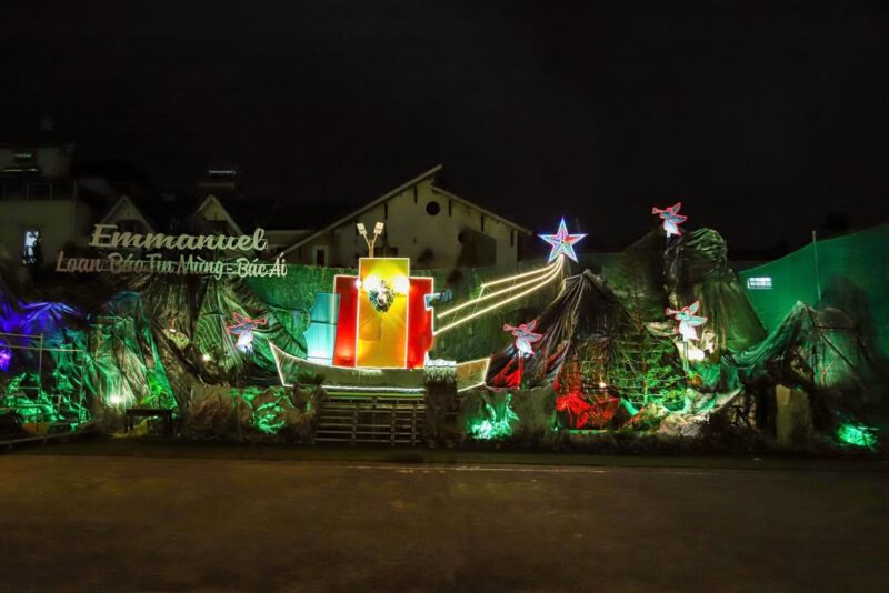 fb-161015470626458_1275596457937759