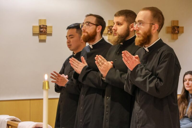 fb-168358359553_1217808077116297