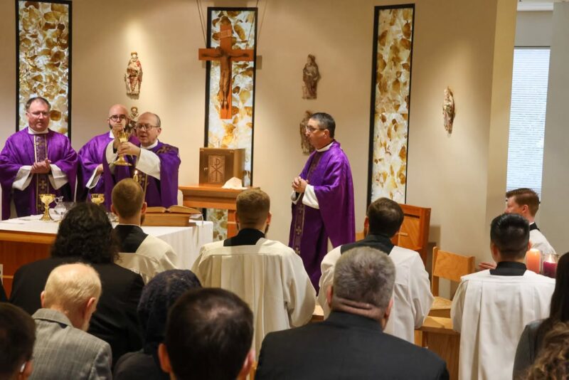 fb-168358359553_1217808077116297