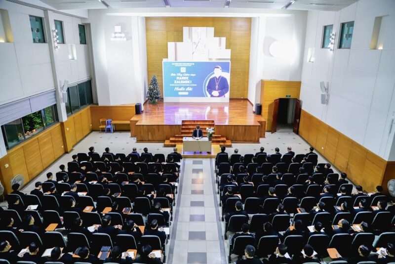 fb-1578851229095483_1271420798362492