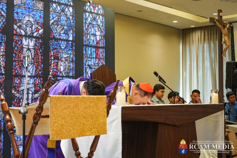 fb-104845338955723_870719372372989