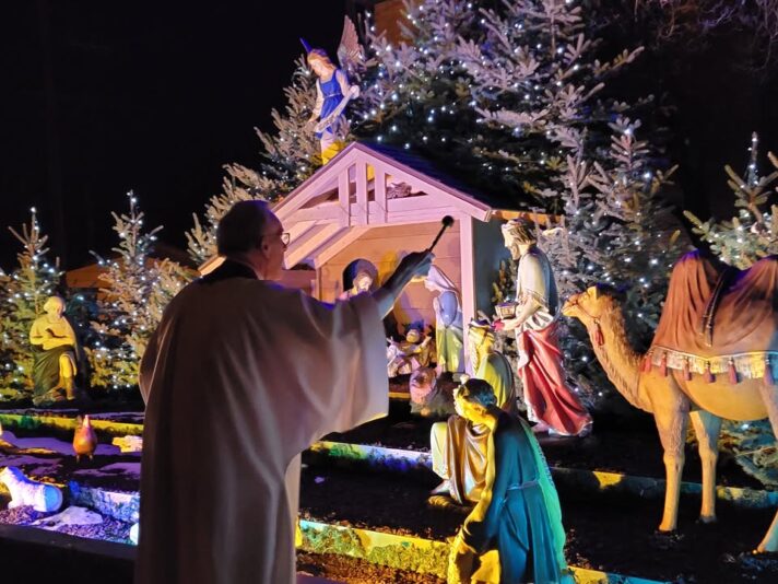 fb-199588210391012_1185830157076142