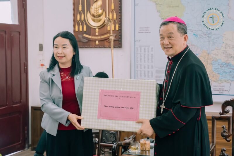 fb-732768673513037_1177657177824498