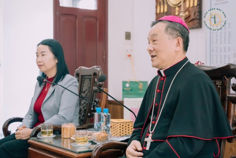 fb-732768673513037_1177657177824498