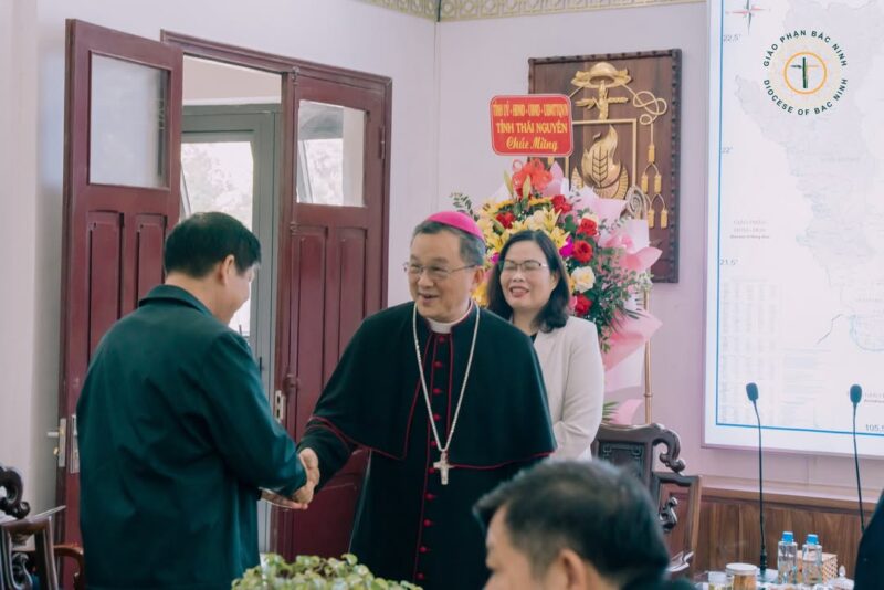 fb-732768673513037_1177638484493034