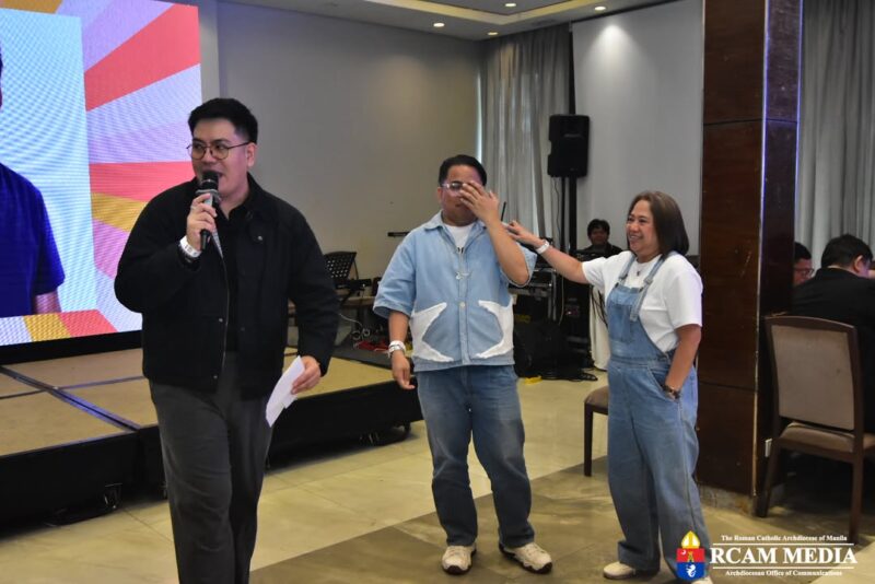 fb-104845338955723_870923132352613