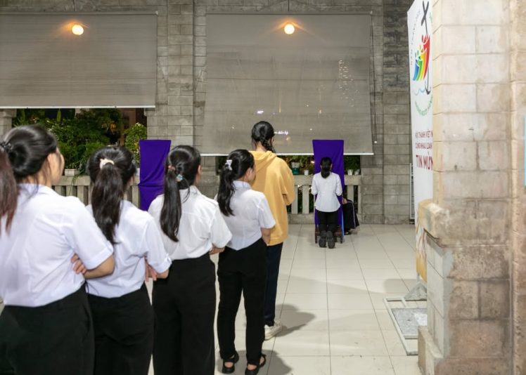 fb-422222558355253_1308949037942226