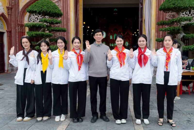 fb-104570015177619_886184603917287