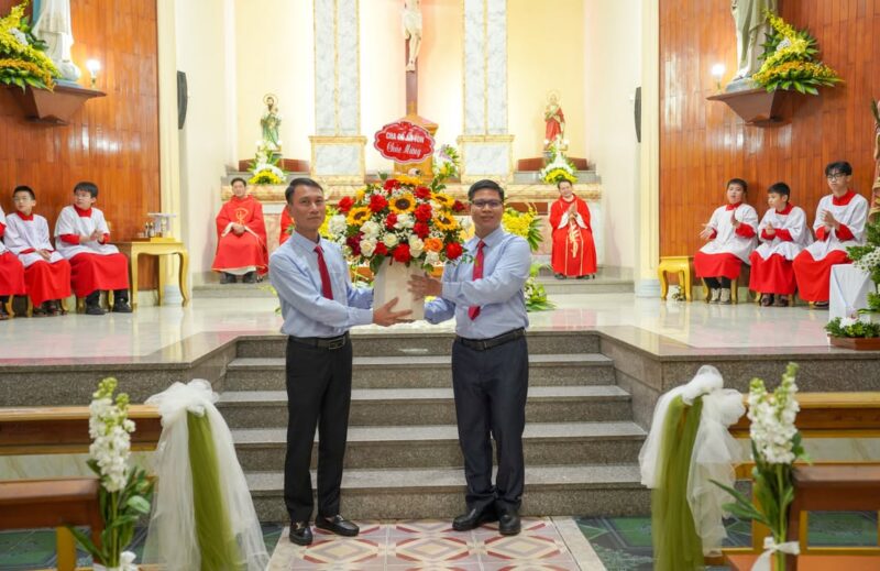 fb-104570015177619_886429467226134