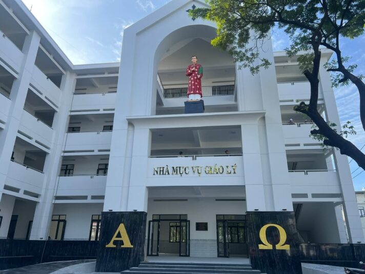 fb-585442494803518_1280076924156854