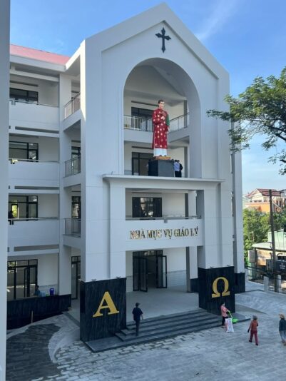 fb-585442494803518_1280076924156854