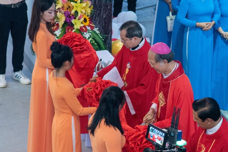 fb-585442494803518_1280076924156854