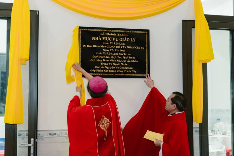 fb-585442494803518_1280076924156854