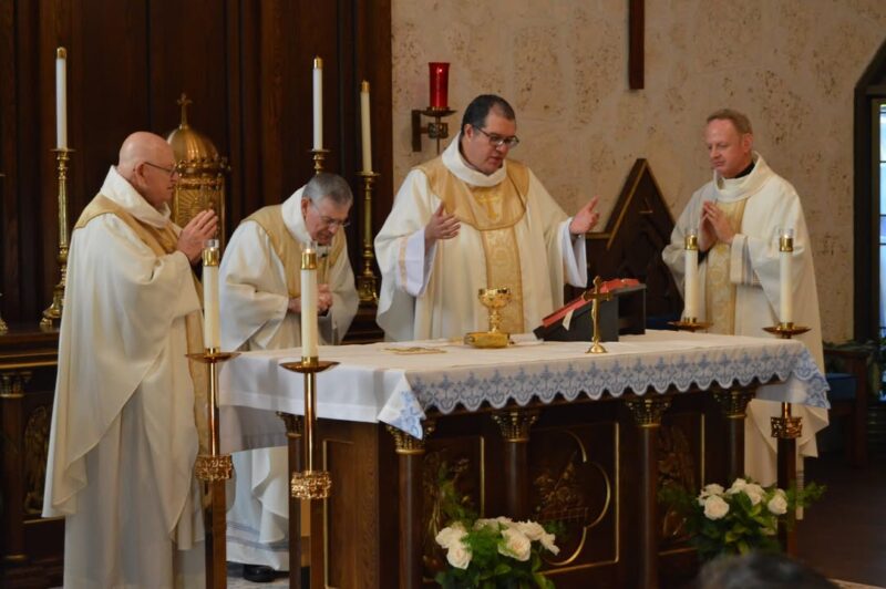 fb-325330457584074_1294330589404435