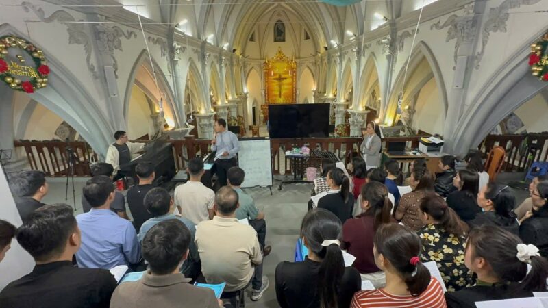 fb-732768673513037_1178793534377529