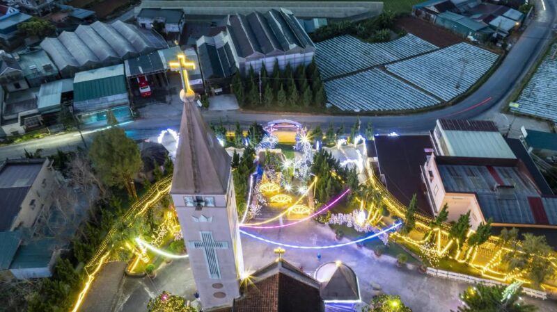 fb-161015470626458_1277223767775028