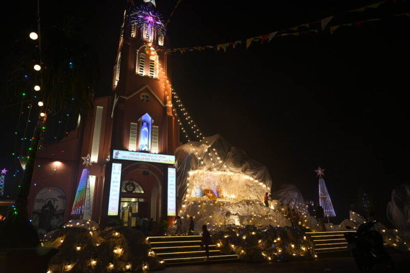 fb-161015470626458_1277222507775154