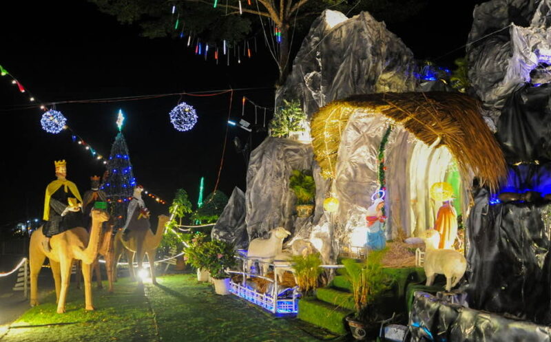 fb-161015470626458_1277517481078990