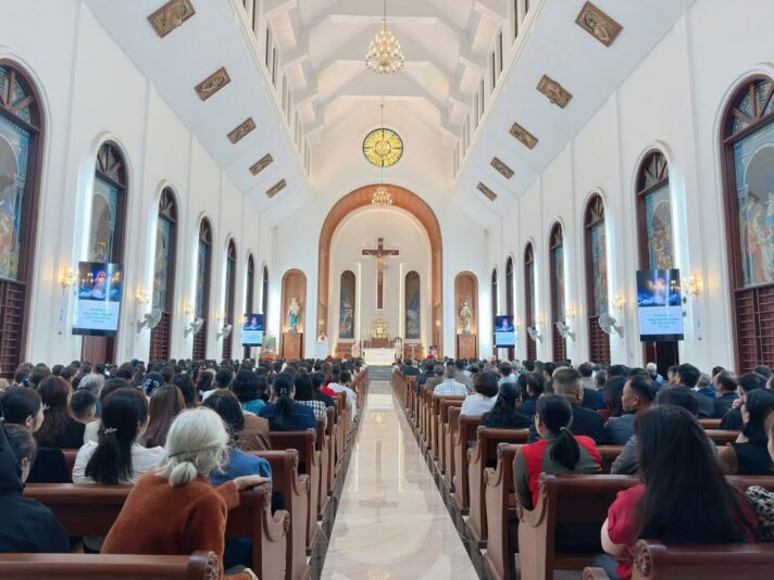 fb-104570015177619_887692390433175