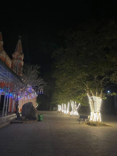 fb-285328895298373_872252828876967