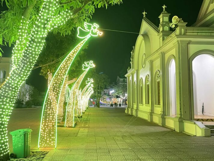 fb-285328895298373_872231652212418