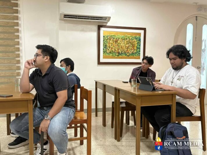 fb-104845338955723_872521635526096