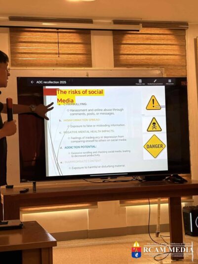 fb-104845338955723_872521635526096