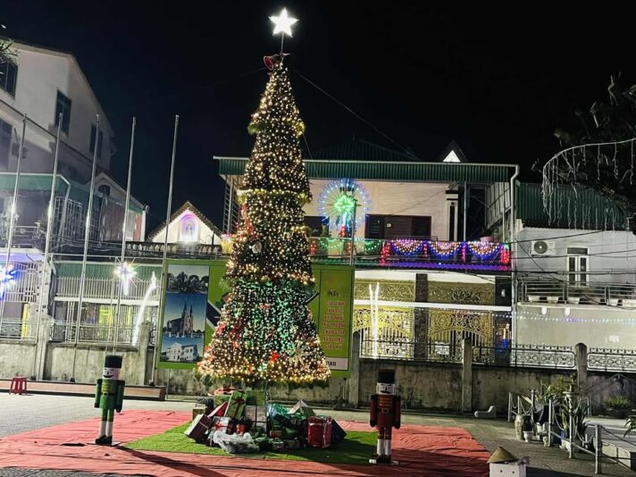 fb-285328895298373_872231652212418