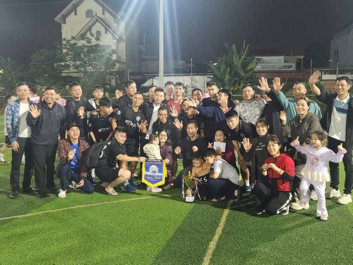 fb-104570015177619_888261800376234