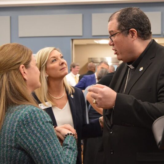 fb-325330457584074_1295257465978414