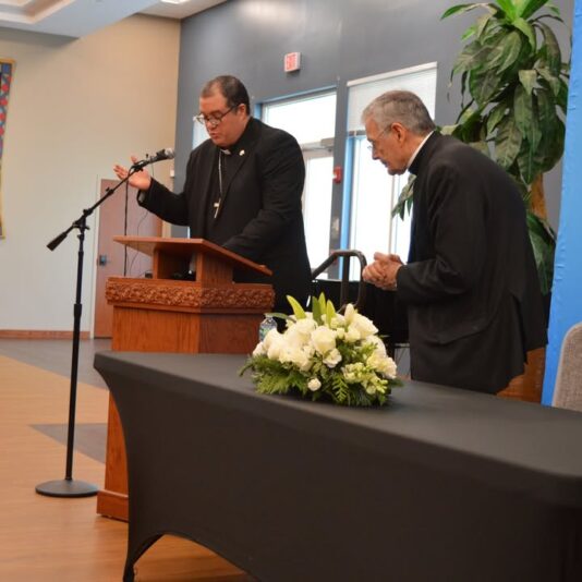 fb-325330457584074_1295257465978414