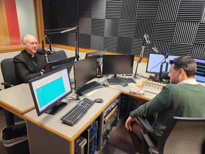 fb-355703527834405_1331984728972329