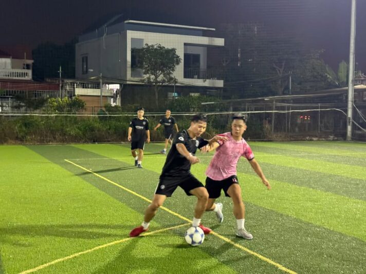 fb-104570015177619_888261800376234