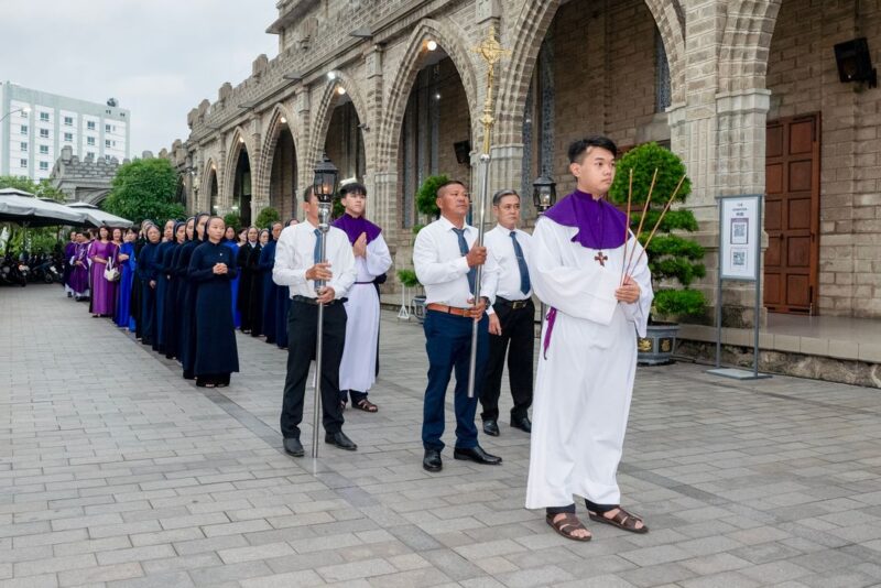 fb-422222558355253_971946488309151