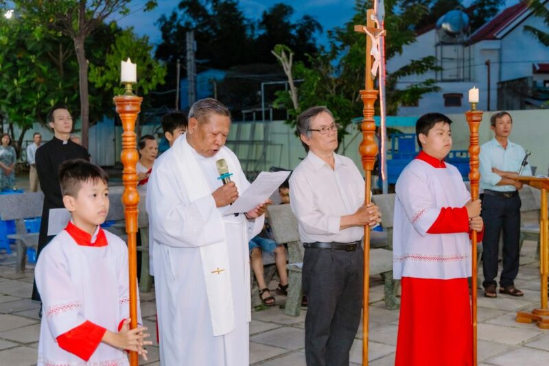 fb-422222558355253_970653808438419