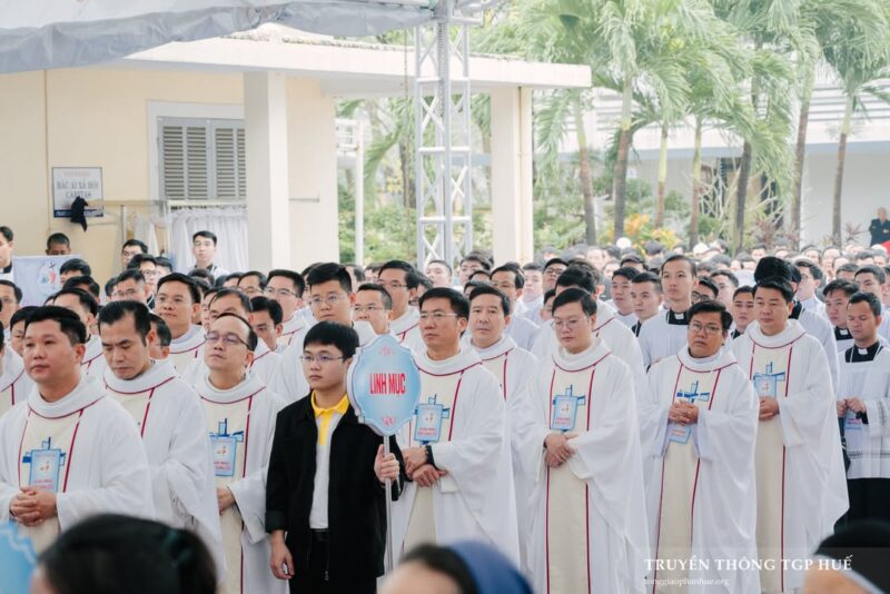 fb-356526171666570_908162561306272