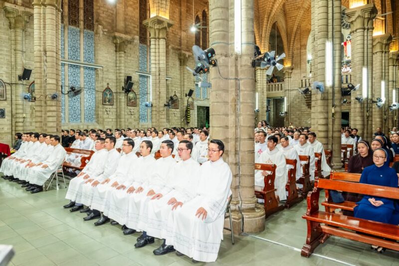 fb-422222558355253_1018213313682468