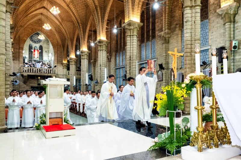 fb-422222558355253_1018213313682468