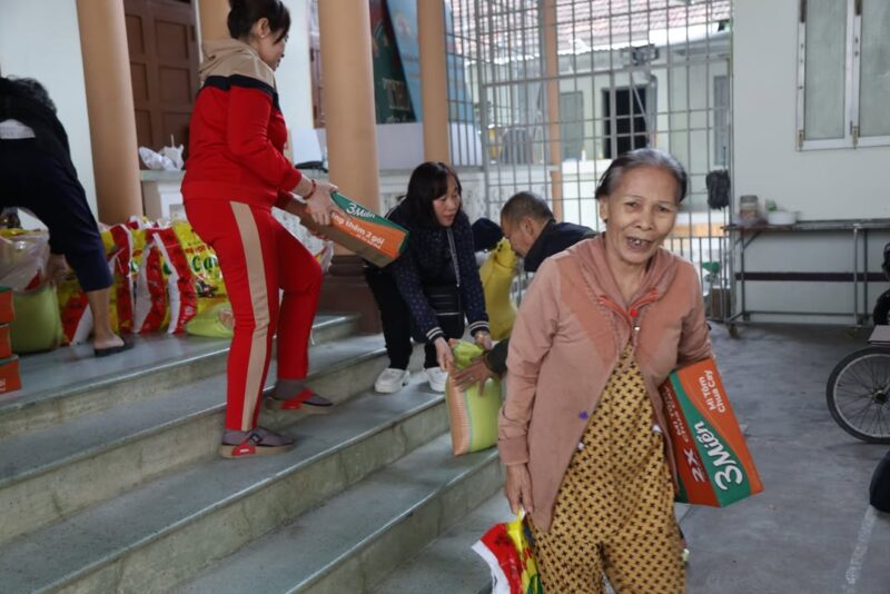 fb-422222558355253_1022336096603523