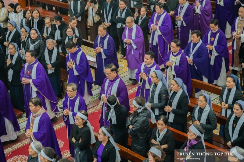 fb-356526171666570_900265102096018