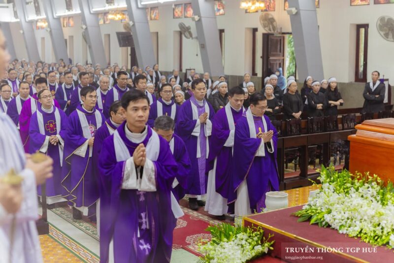 fb-356526171666570_900265102096018